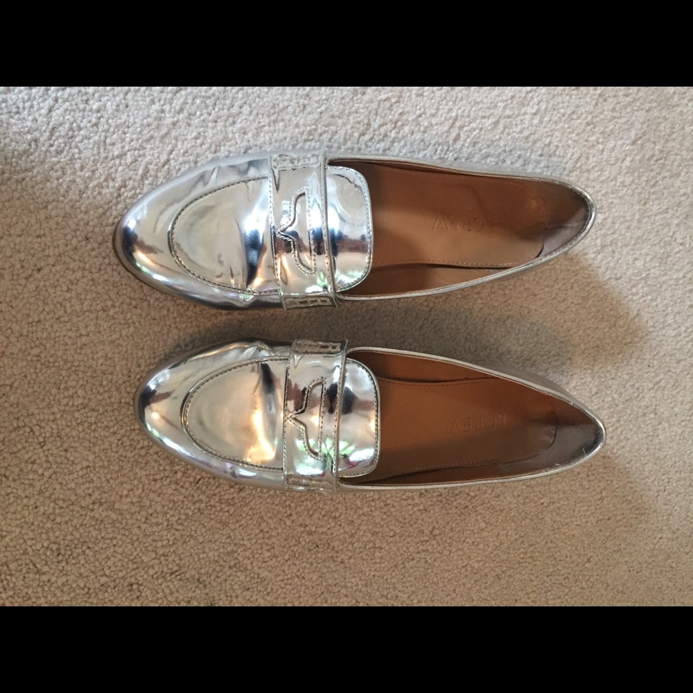 Loafer shoes